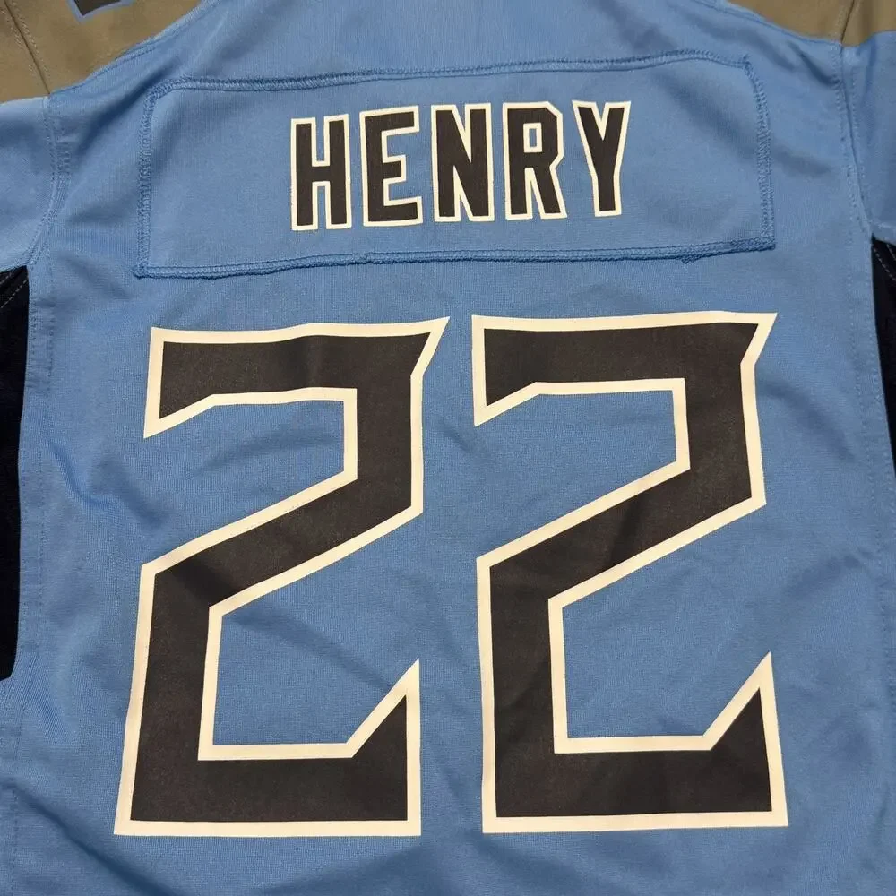 Nike Tennessee Titans Derrick Henry #22 NFL Jersey Youth Small